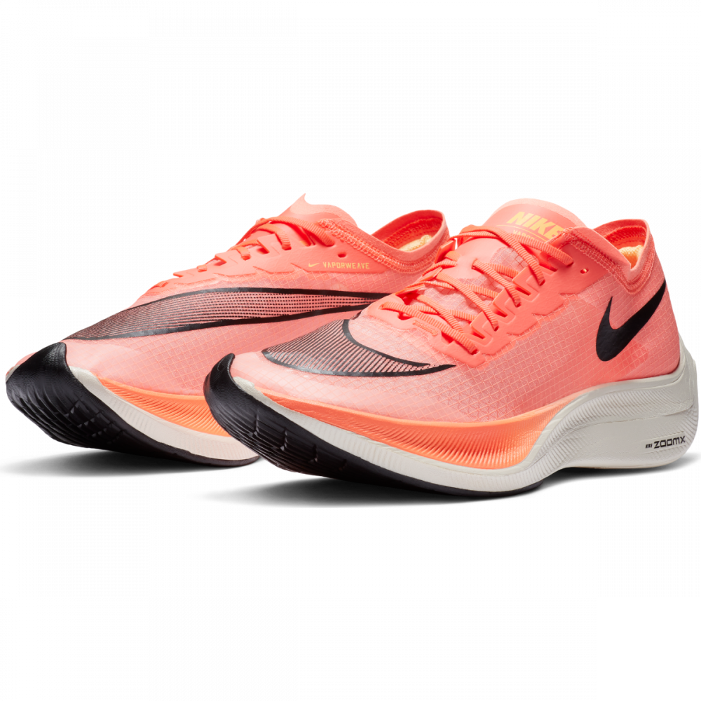 NIKE ZOOMX VAPORFLY NEXT - greičiausi pasaulyje plento bėgimo bateliai.