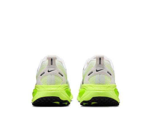 NIKE Air Zoom Vomero 18 Women's HM6804-102 - Image 4