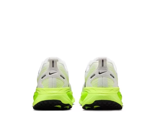 NIKE Air Zoom Vomero 18 Women's HM6804-102 - Image 5