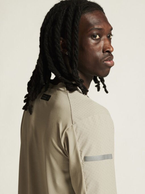 PRO Hypervent Ls Wind Top 2 Men's - Image 12