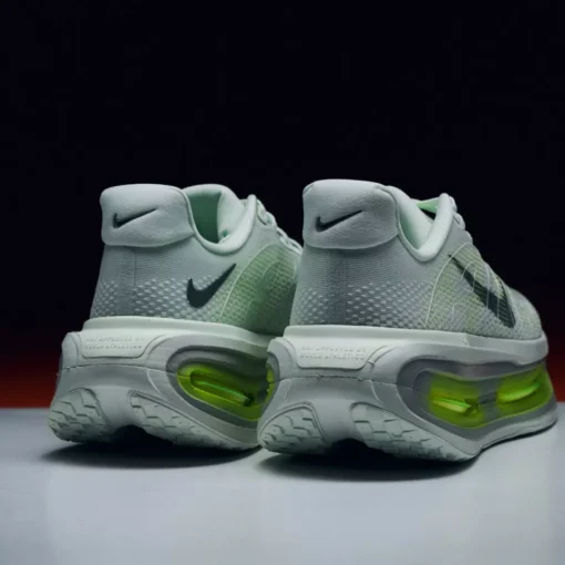 Nike Vomero Premium Men's - Image 6
