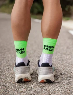 Pro Racing Socks V4.0 Run High - Stay Behind - Image 2